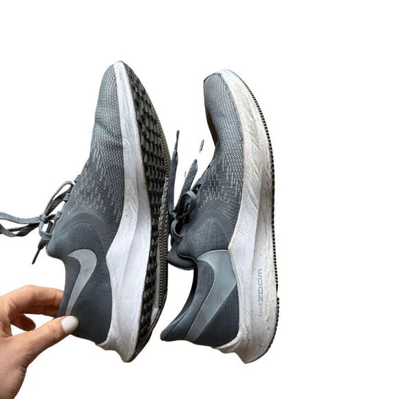 Nike Zoom Womens Gray Winflo 6 Athletic Running Sneaker Shoes Size 9 - Picture 7 of 8